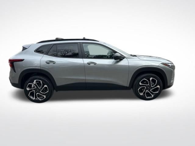 Used 2024 Chevrolet Trax RS w/ Driver Confidence Package image 6