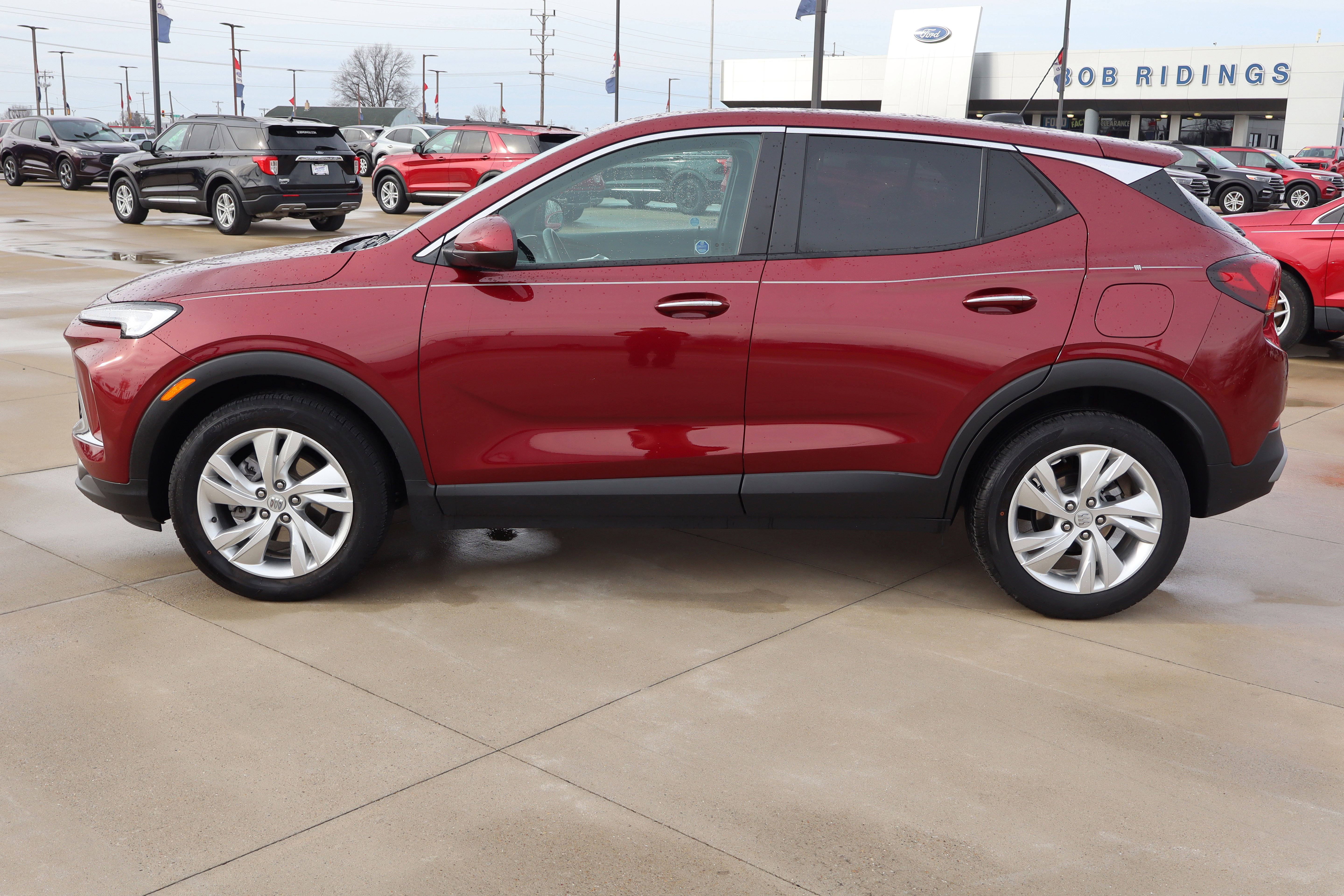 Used 2024 Buick Encore GX Preferred image 9