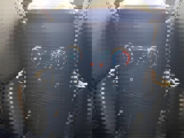 Used 2023 Ford Explorer Limited image 14