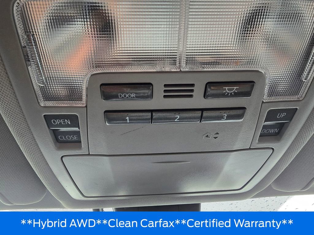 Used 2019 Toyota Highlander XLE AWD/4WD image 34