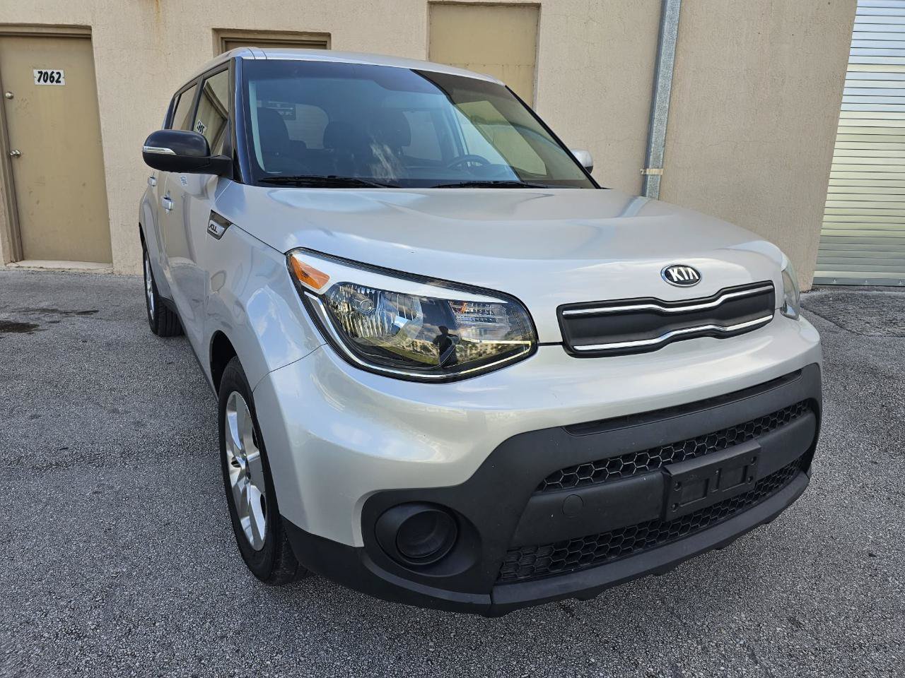 Used 2018 Kia Soul FWD image 9