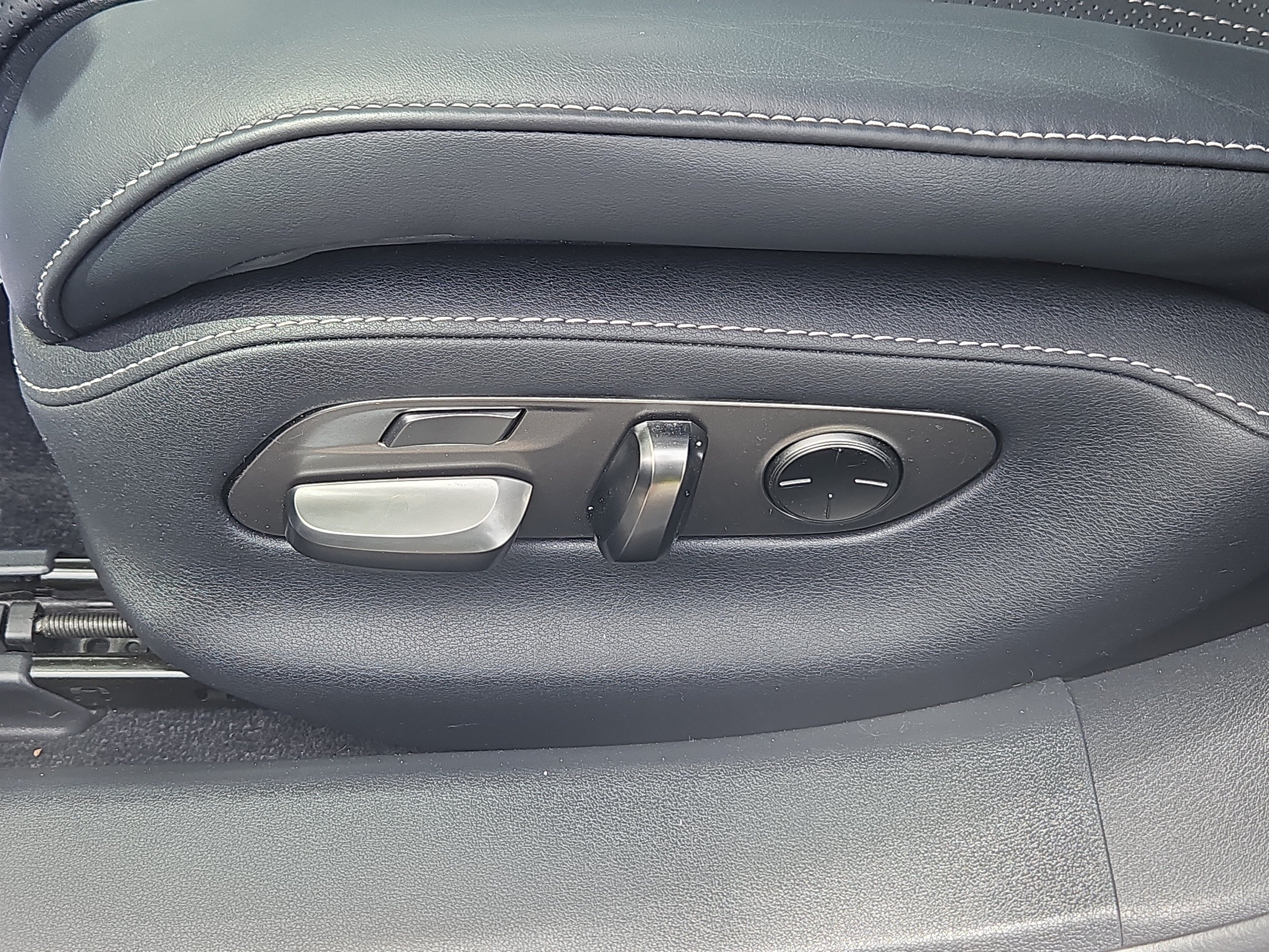 Used 2024 Lexus LS 500 AWD w/ Interior Upgrade Package image 15