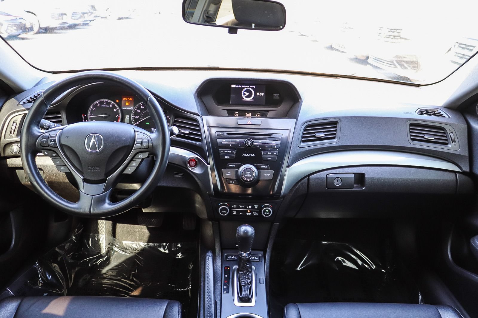 Used 2018 Acura ILX w/ AcuraWatch Plus Package FWD image 13