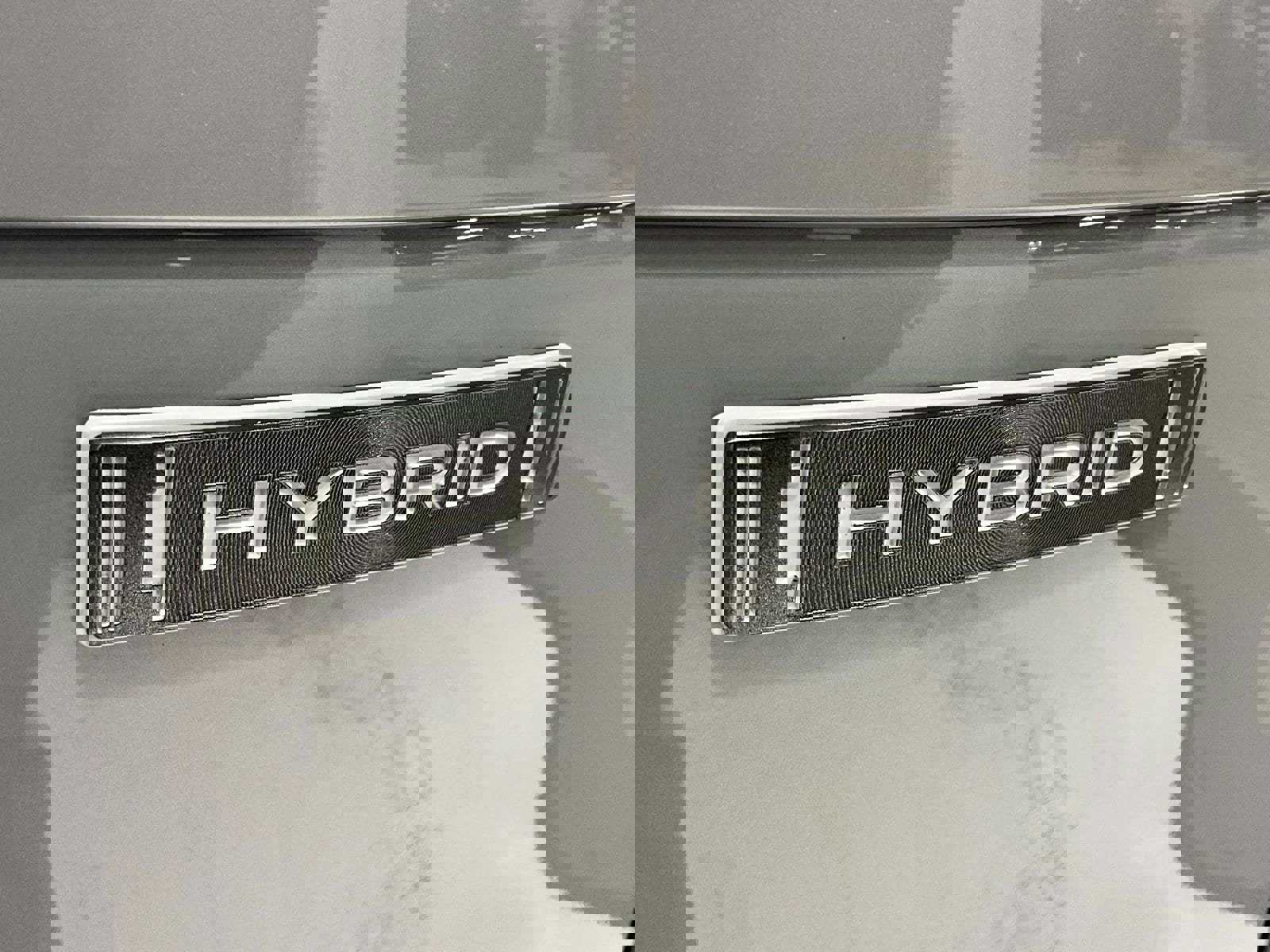 Used 2025 Subaru Forester Sport image 9