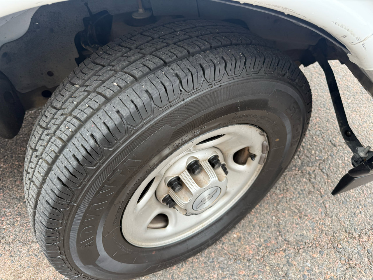 Used 2020 Chevrolet Express 2500 Extended w/ Communications Package image 26