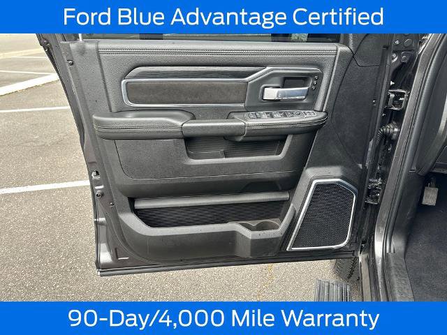 Used 2024 RAM 2500 Laramie w/ Night Edition image 12