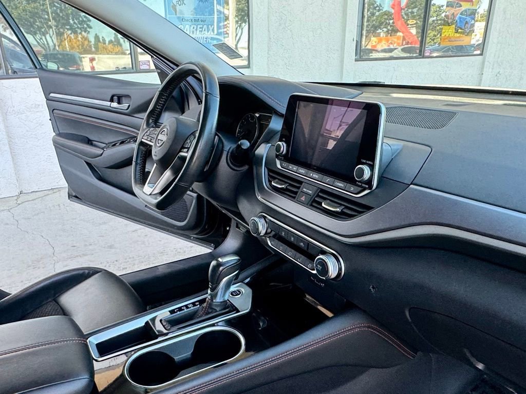 Used 2023 Nissan Altima 2.5 SR image 23