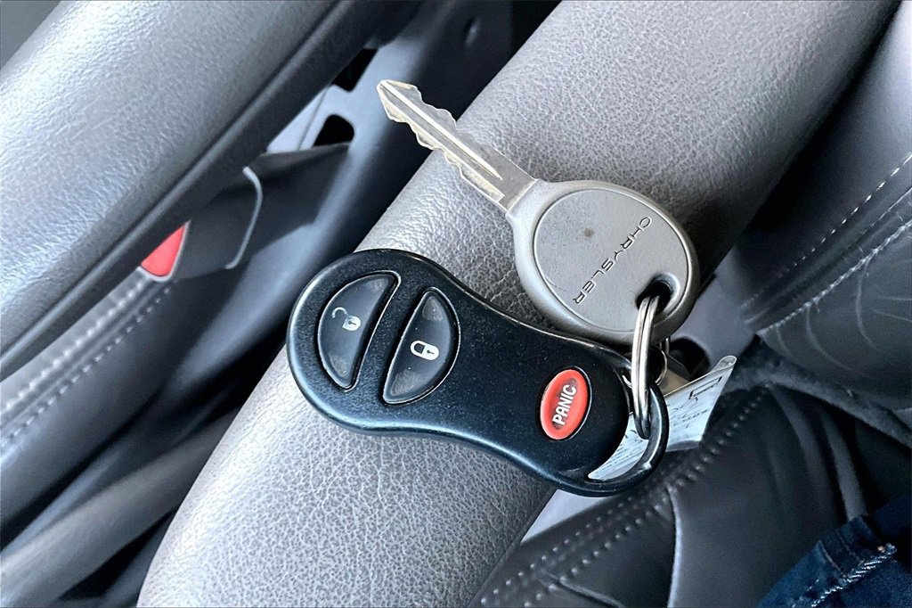 Used 2002 Chrysler PT Cruiser Limited image 25