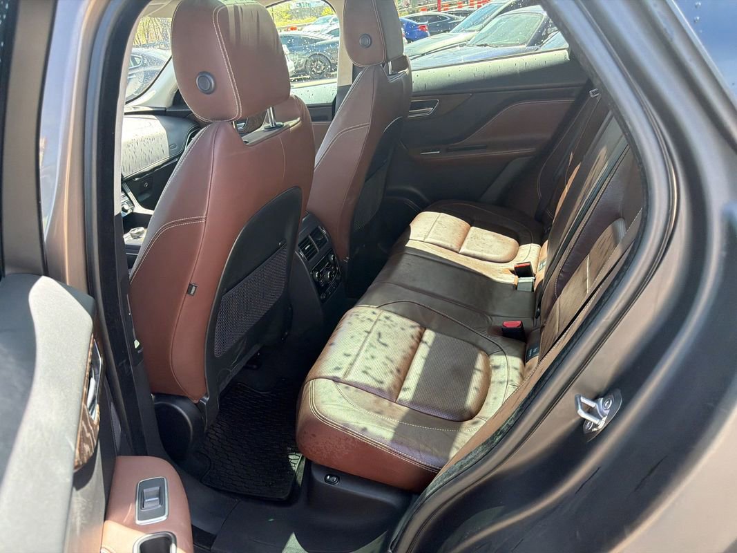 Used 2017 Jaguar F-PACE S AWD/4WD image 13