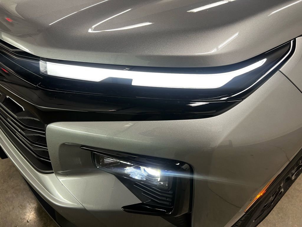 New 2026 Chevrolet Traverse LT w/ Midnight/Sport Edition image 8