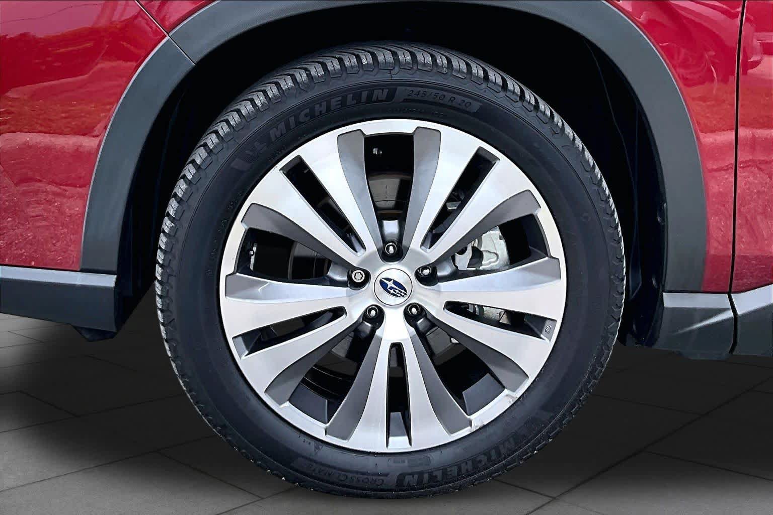 Used 2019 Subaru Ascent Limited w/ Popular Package #3 AWD/4WD image 11