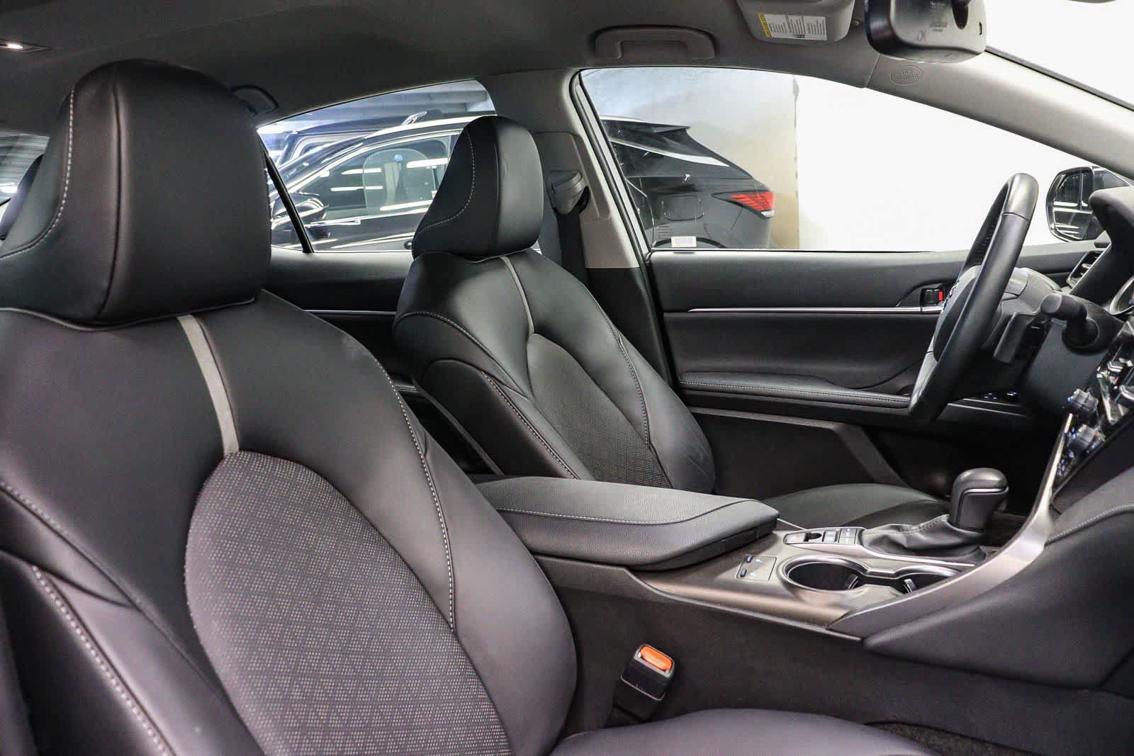 Used 2023 Toyota Camry XSE FWD image 16