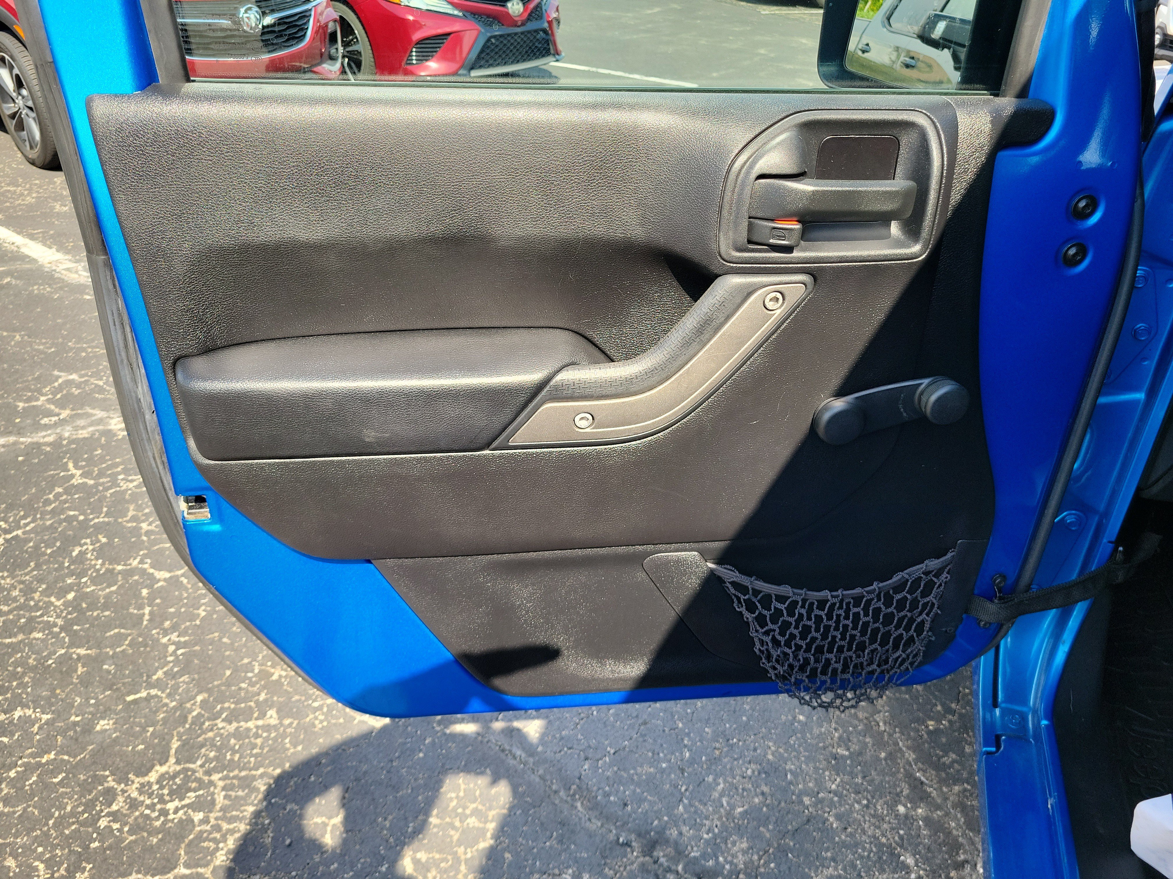 Used 2016 Jeep Wrangler Unlimited Sport AWD/4WD image 18