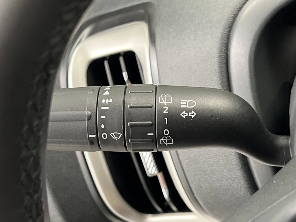 Used 2025 Ford Expedition Active RWD image 64