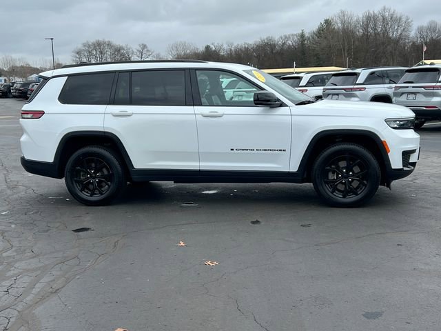 Certified 2024 Jeep Grand Cherokee L Laredo image 48