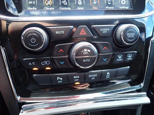 Used 2021 Jeep Grand Cherokee Trailhawk w/ Premium Lighting Group AWD/4WD image 23