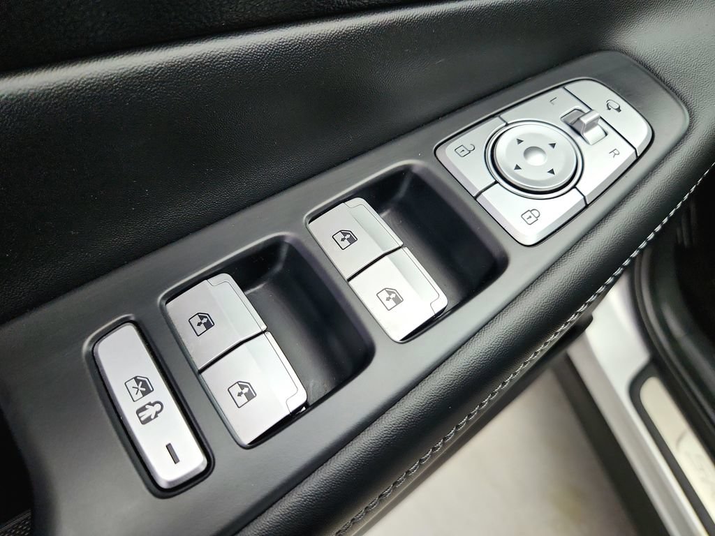 Used 2021 Hyundai Santa Fe Calligraphy AWD/4WD image 24