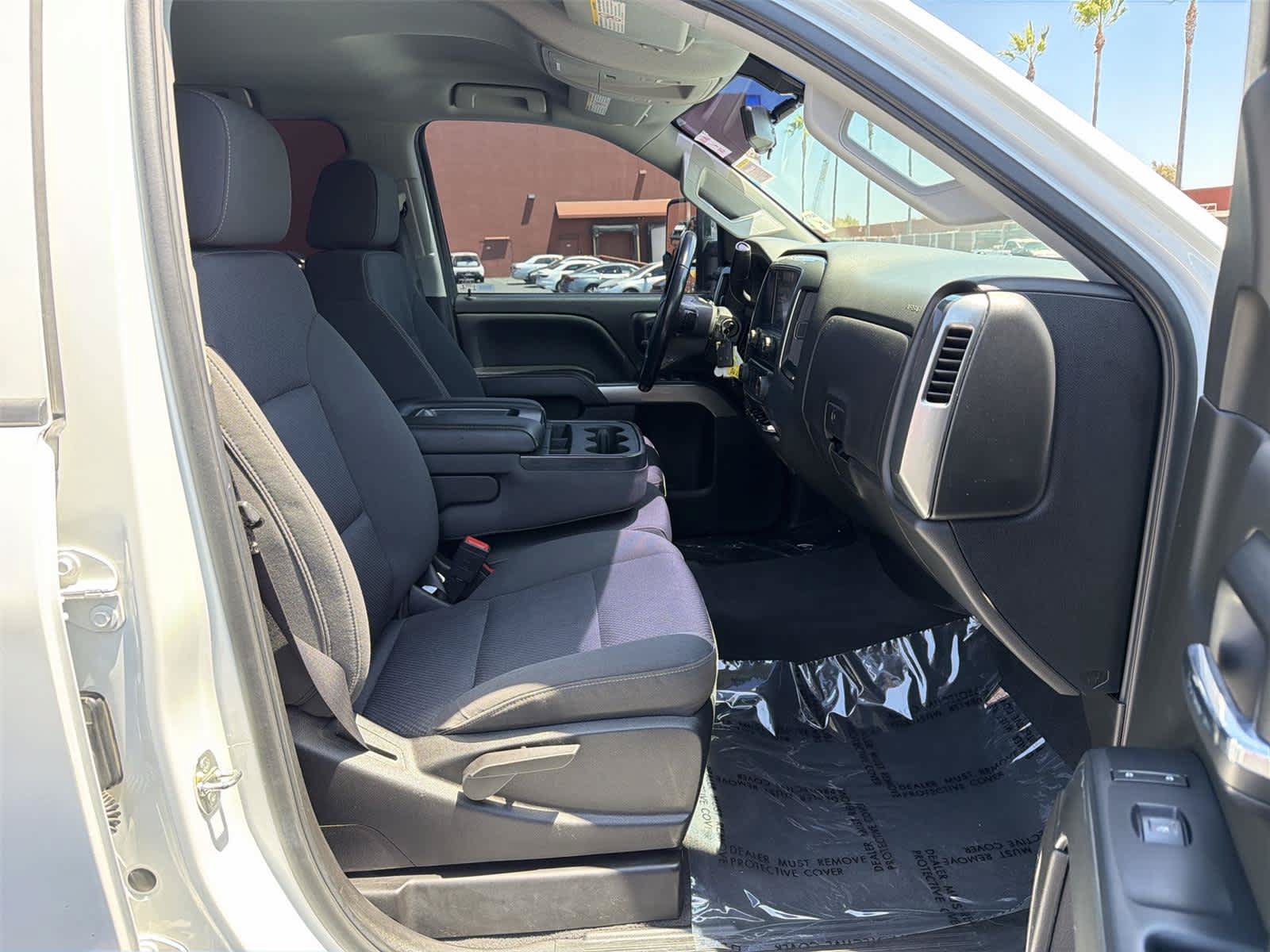 Used 2019 Chevrolet Silverado 2500 LT AWD/4WD image 15