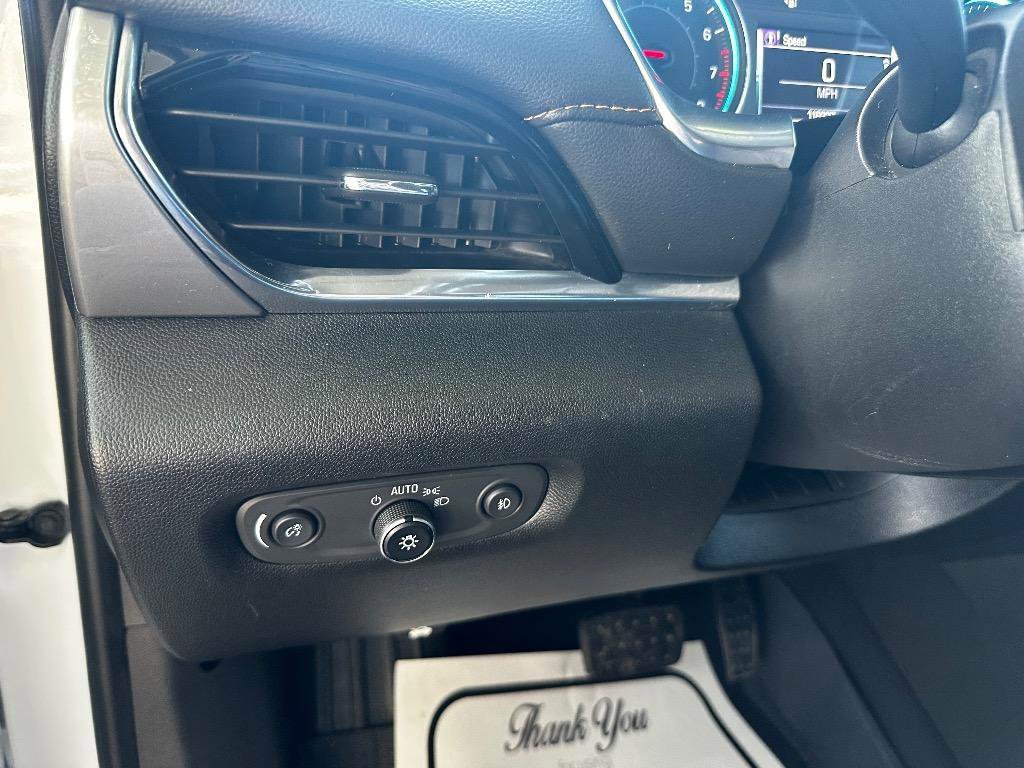 Used 2018 Chevrolet Traverse RS w/ LPO, Floor Liner Package image 9