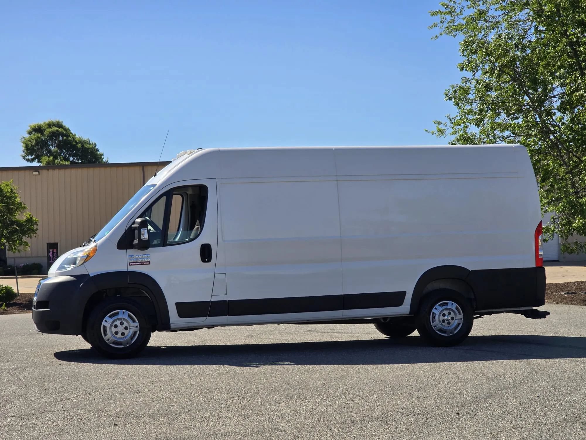 Used 2020 RAM ProMaster 3500 w/ Mopar Trailer Tow Group FWD image 19