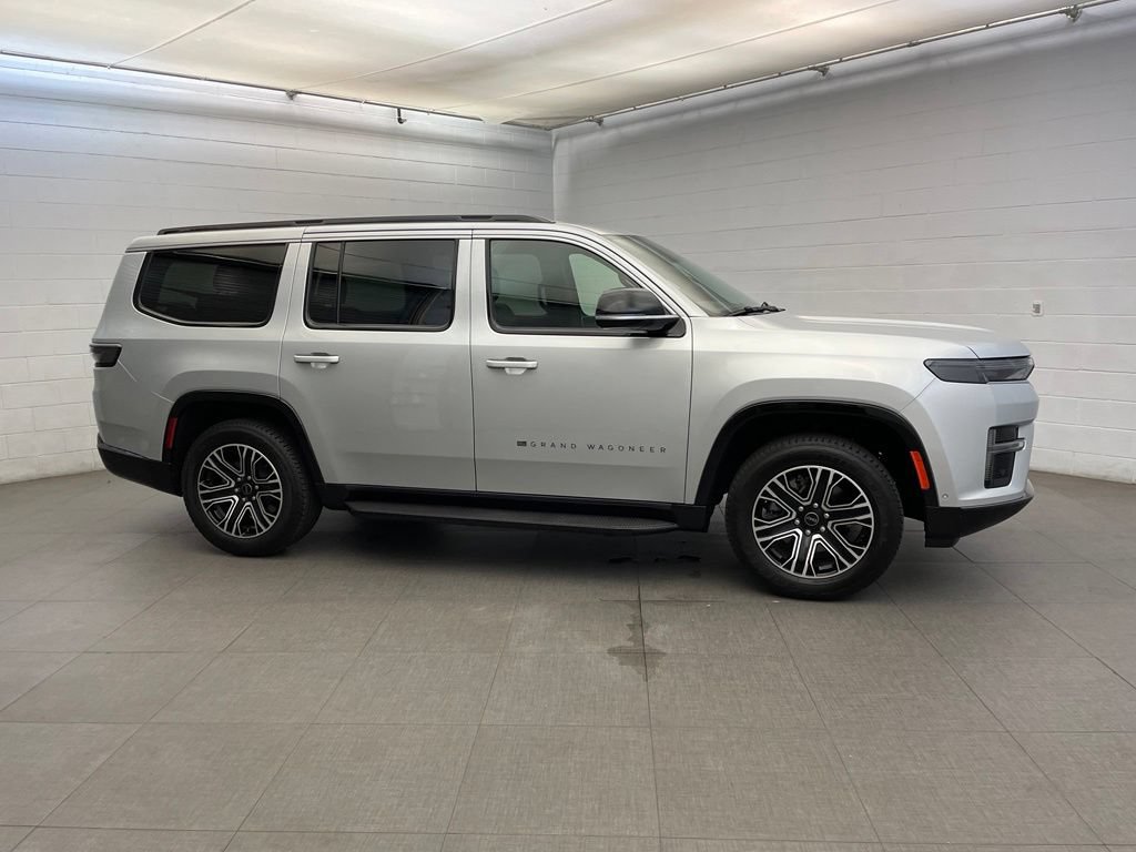 New 2026 Jeep Grand Wagoneer 2WD image 2