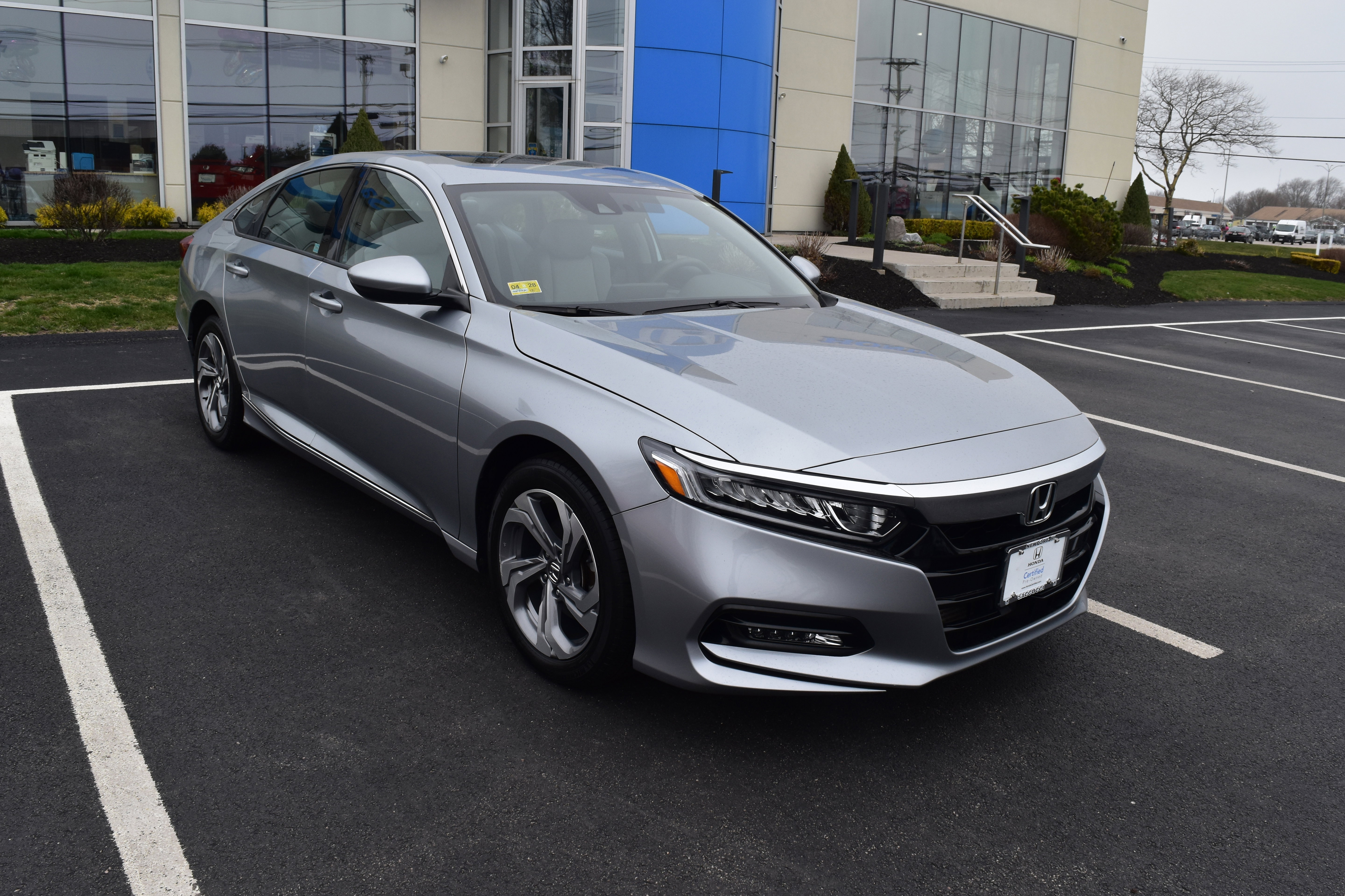 Certified 2020 Honda Accord EX image 2
