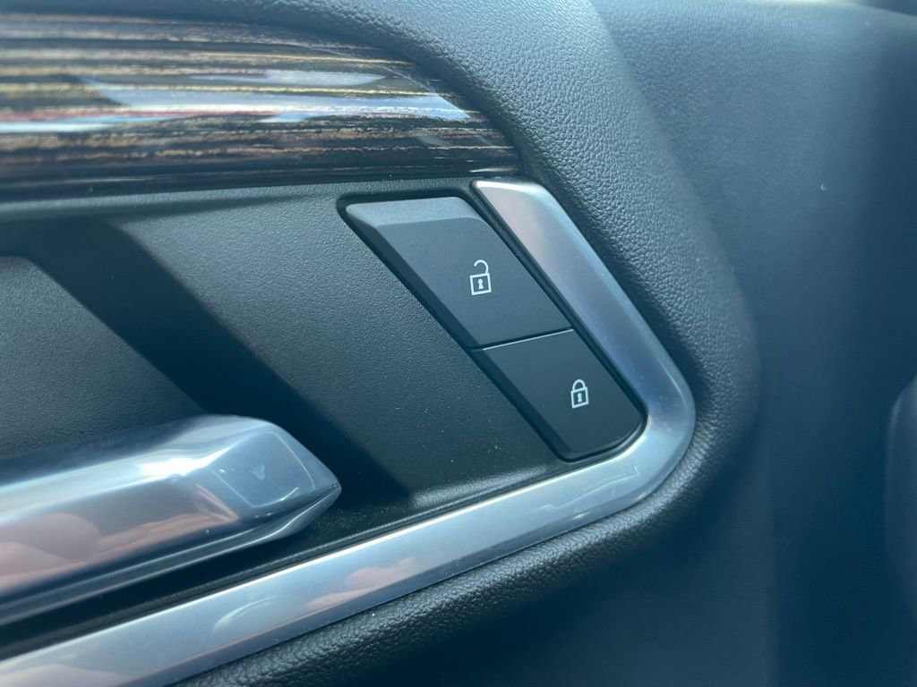 Used 2022 GMC Sierra 1500 Elevation image 25