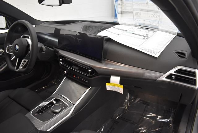 New 2026 BMW 330i xDrive Sedan w/ M Sport Package AWD/4WD image 18