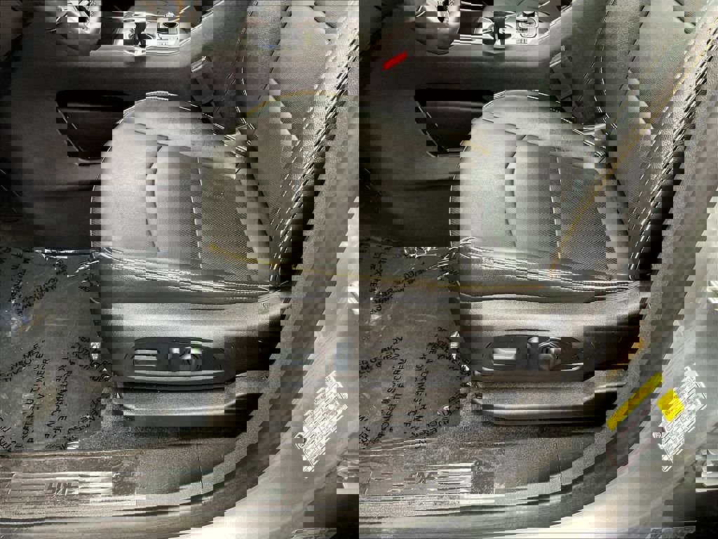 Used 2024 GMC Terrain AT4 image 34