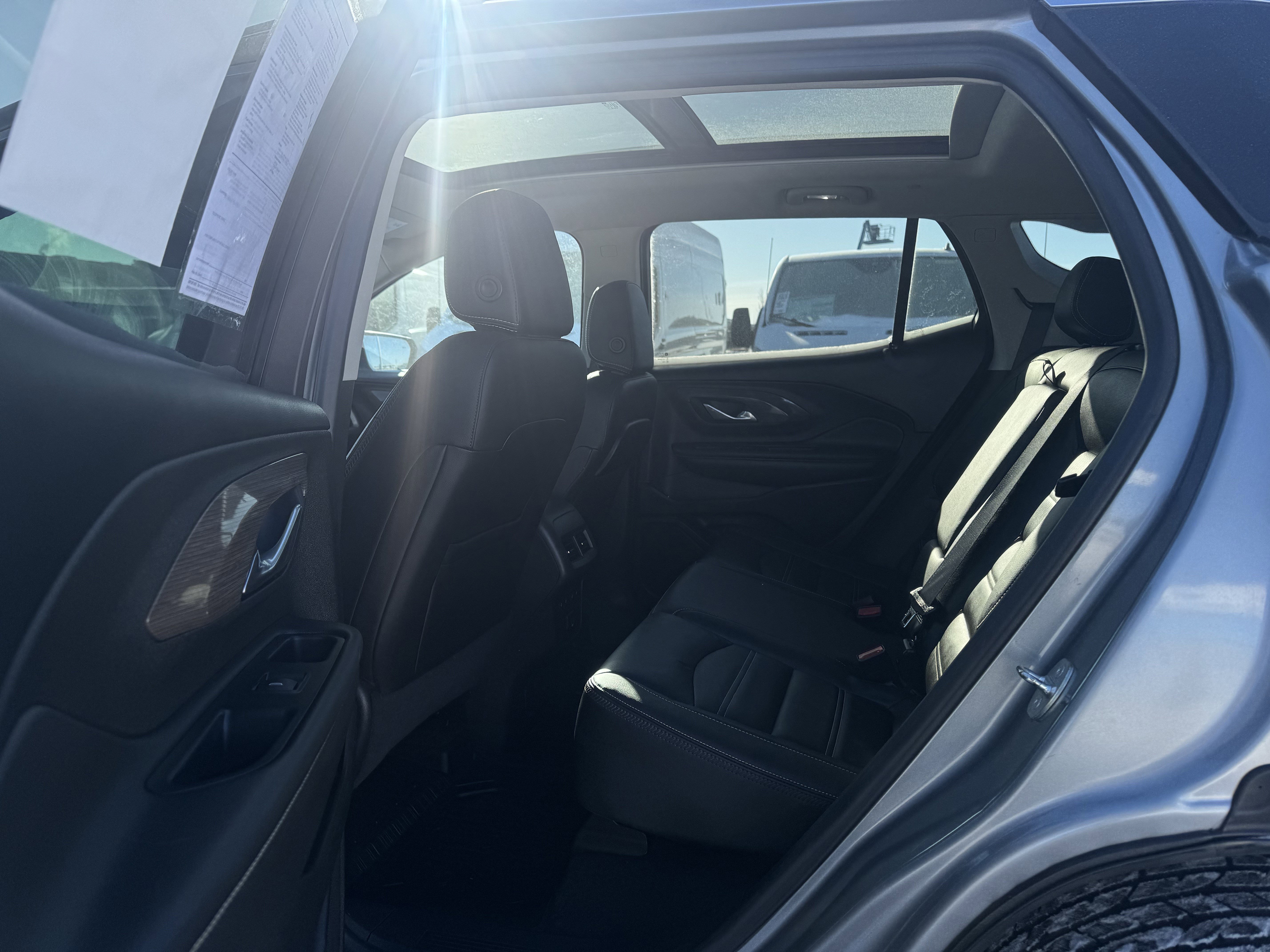 Used 2023 GMC Terrain Denali w/ Denali Premium Package image 19