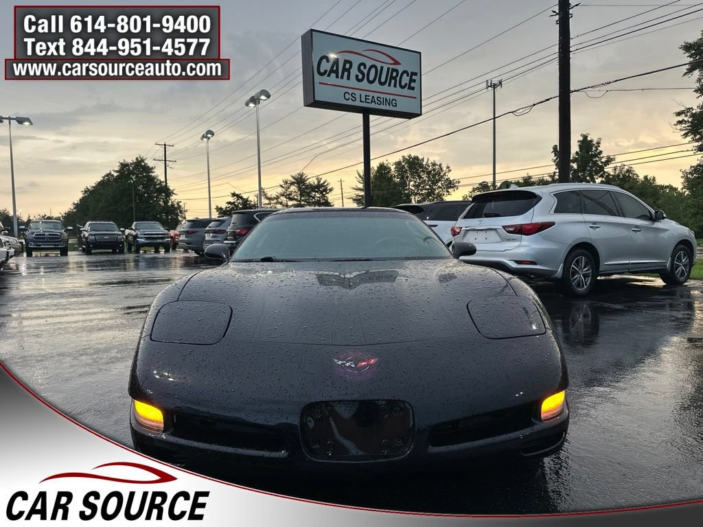 Used 1997 Chevrolet Corvette Coupe w/ Memory Pkg RWD image 13