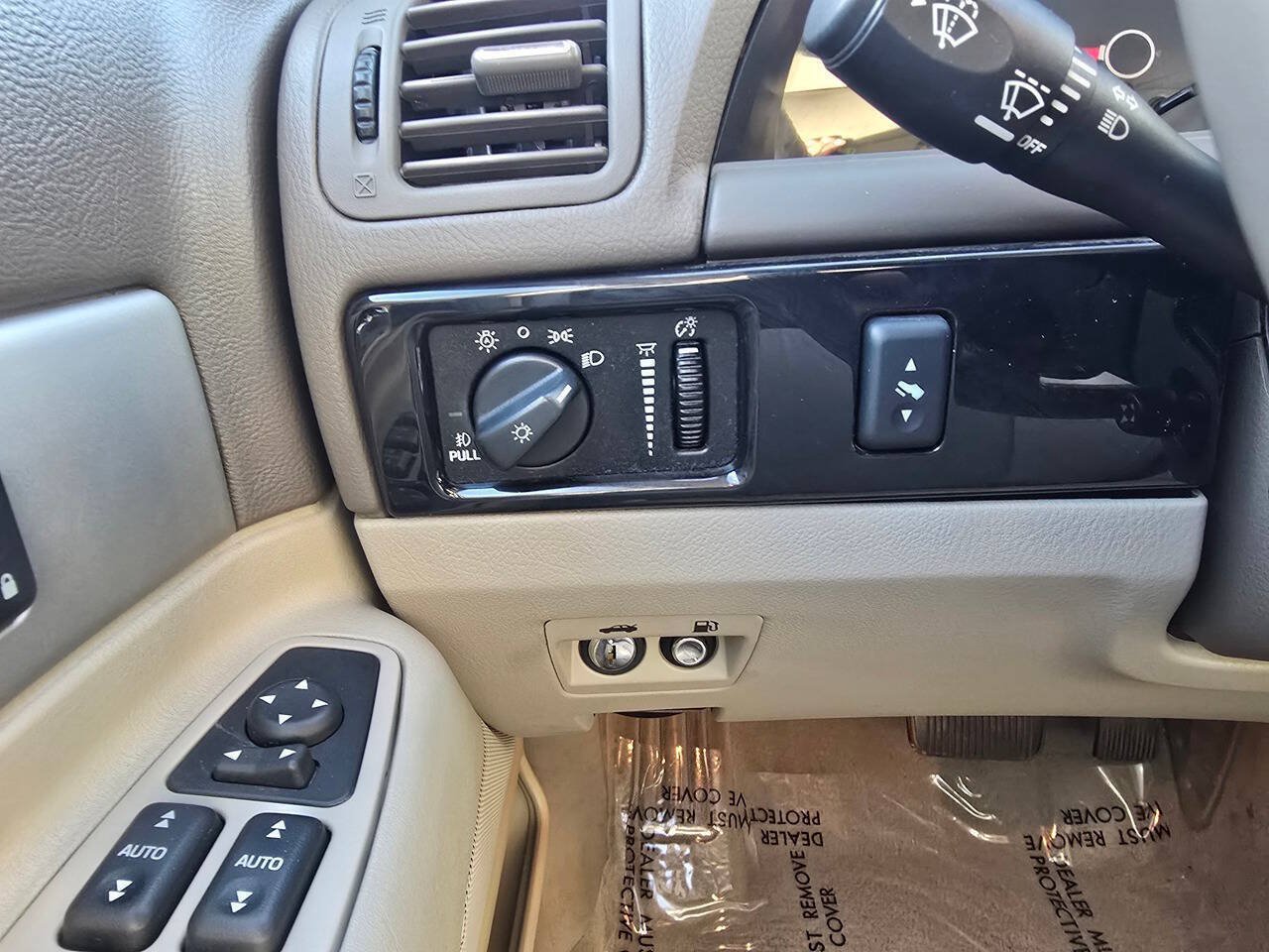 Used 2004 Lincoln LS RWD image 32