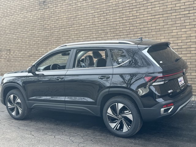 New 2026 Volkswagen Taos SE AWD/4WD image 33