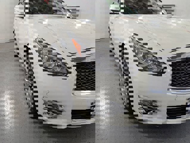 Used 2016 INFINITI Q70 L 3.7 w/ Deluxe Touring Package image 43