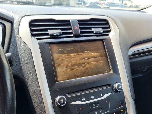 Used 2013 Ford Fusion SE image 6