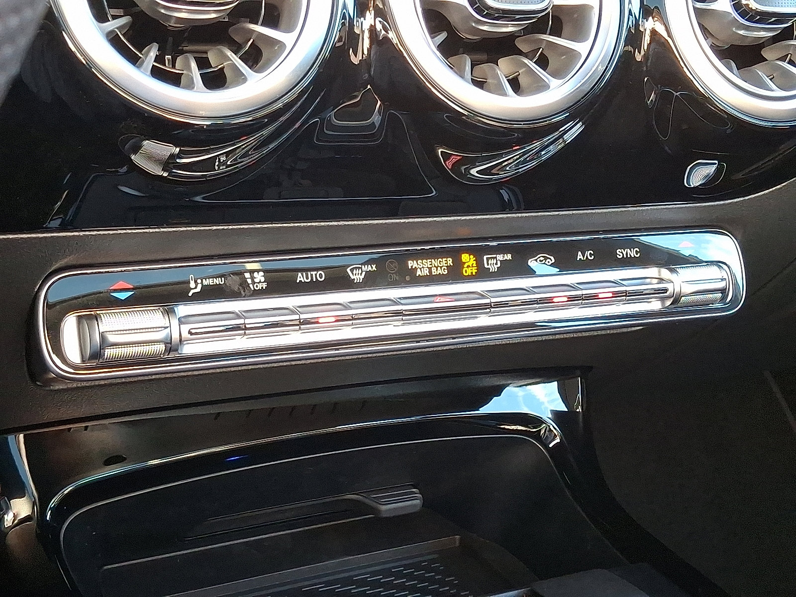 Used 2026 Mercedes-Benz CLA 250 4MATIC image 15