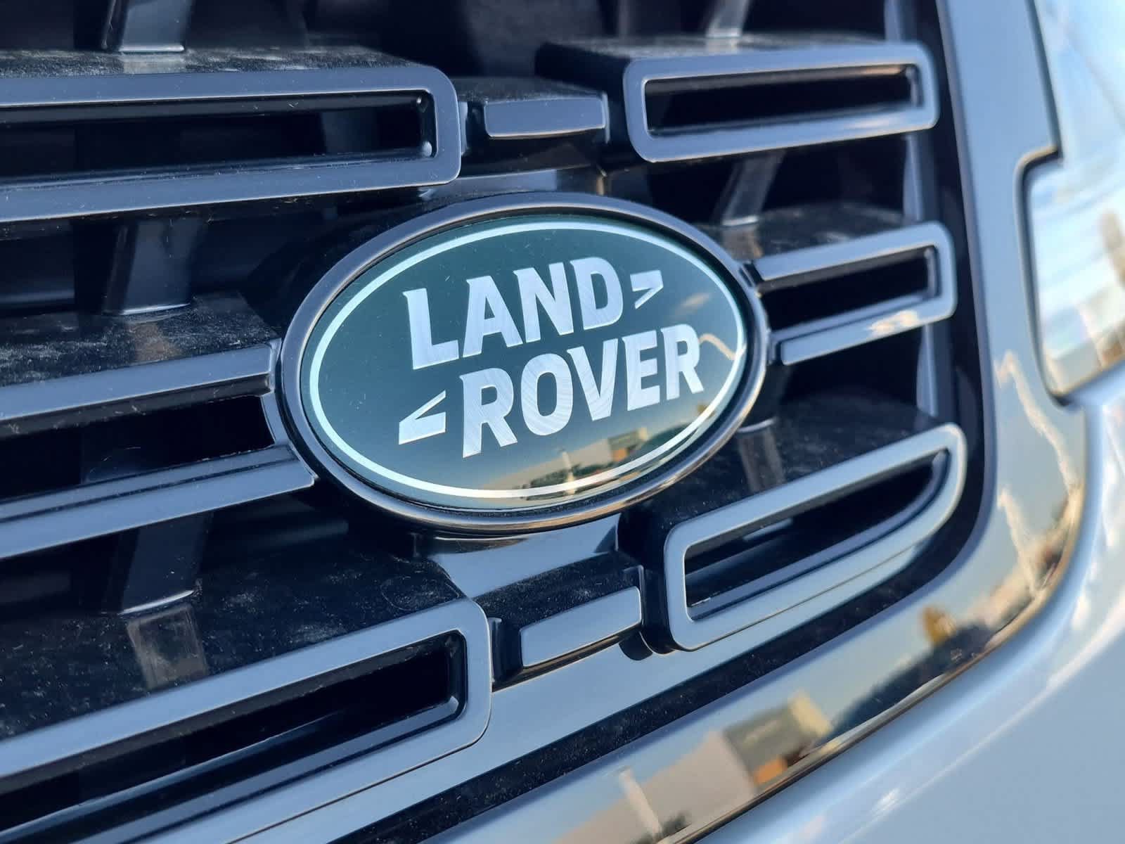 New 2027 Land Rover Range Rover Sport Dynamic SE AWD/4WD image 11