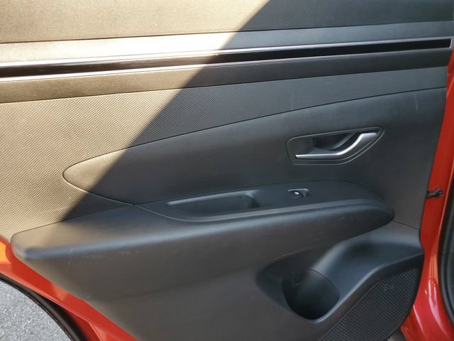 Used 2023 Hyundai Tucson SEL AWD/4WD image 14