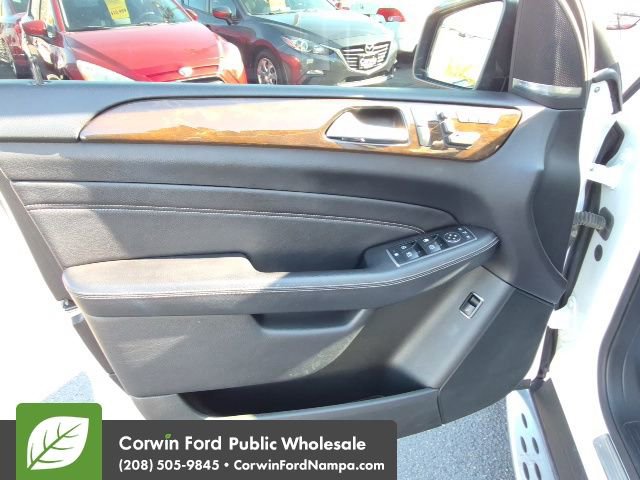 Used 2015 Mercedes-Benz ML 350 4MATIC image 28