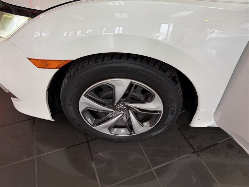 Used 2020 Honda Civic LX image 29