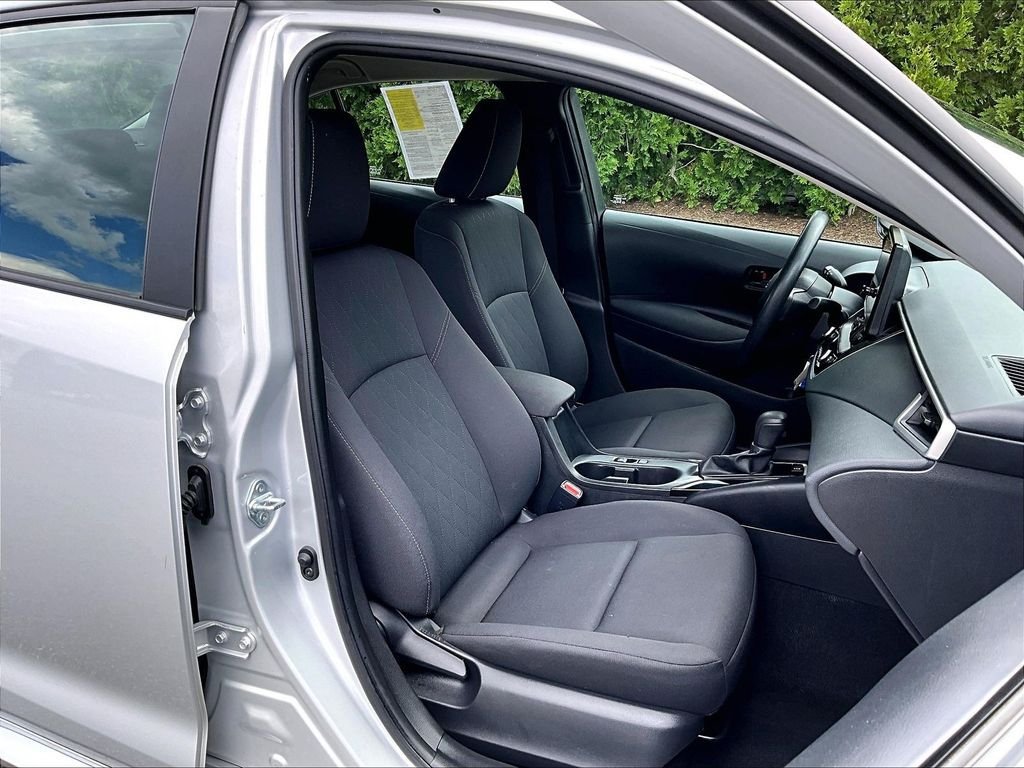 Used 2024 Toyota Corolla LE FWD image 11
