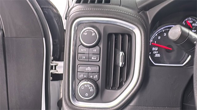 Used 2019 Chevrolet Silverado 1500 LT image 31