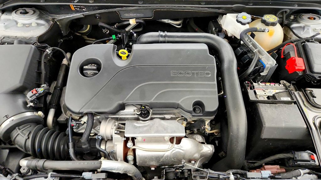Used 2023 Chevrolet Malibu LT FWD image 22