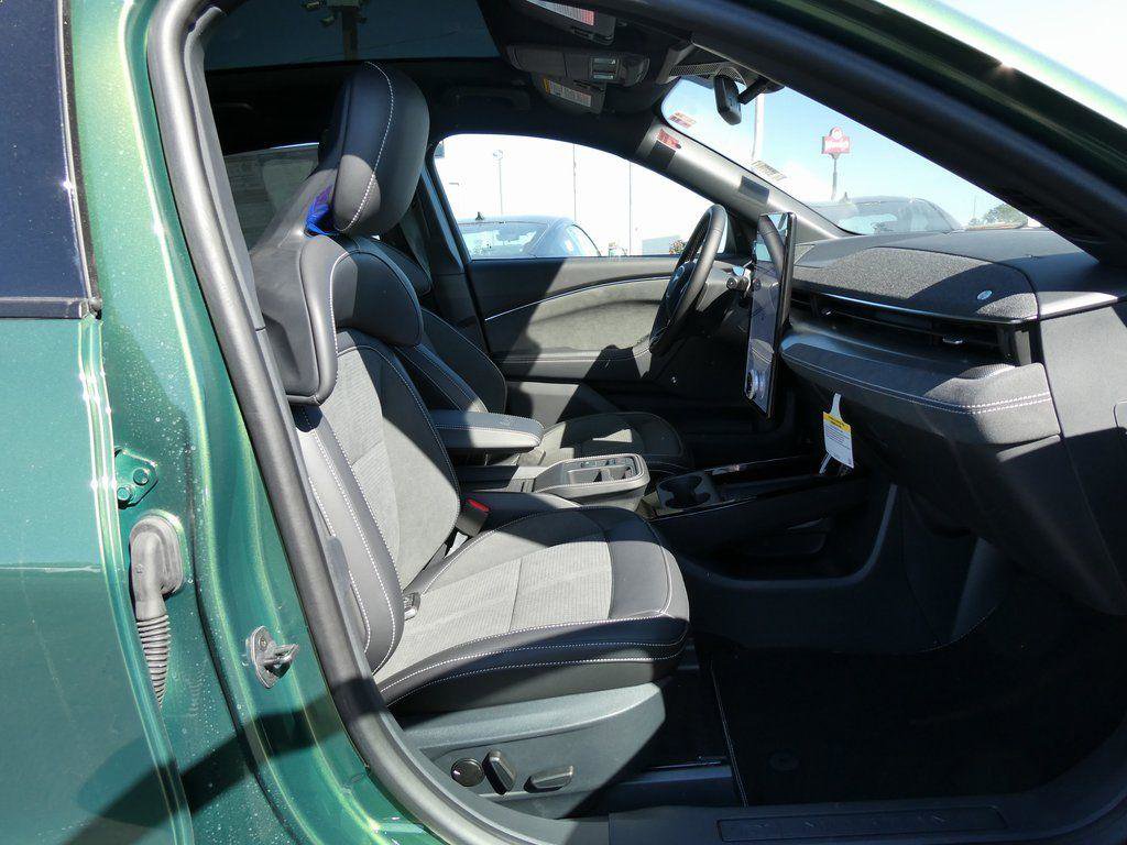 New 2025 Ford Mustang Mach-E GT image 9