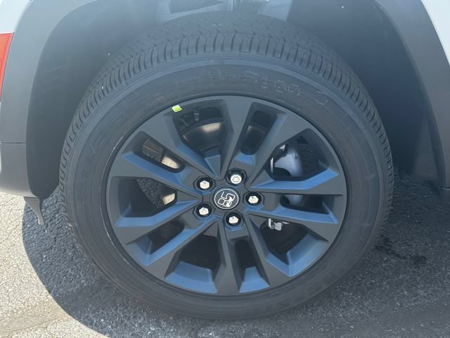 New 2026 Jeep Grand Cherokee Limited AWD/4WD image 10
