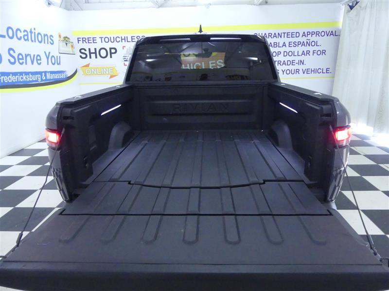 Used 2023 Rivian R1T Adventure AWD/4WD image 32