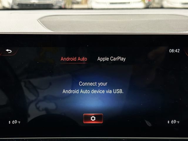 Used 2020 Mercedes-Benz GLB 250 4MATIC image 30