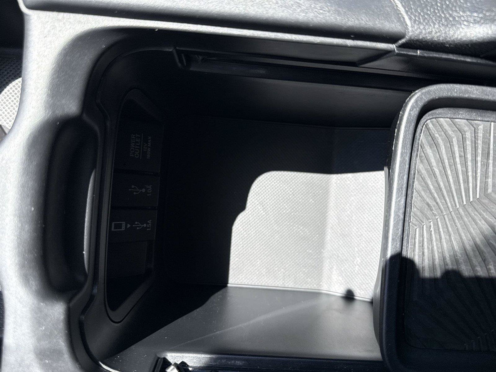 Used 2017 Honda CR-V Touring image 38