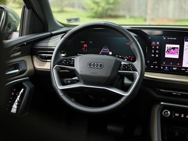 Certified 2025 Audi Q5 Premium Plus w/ Premium Plus AWD/4WD image 27