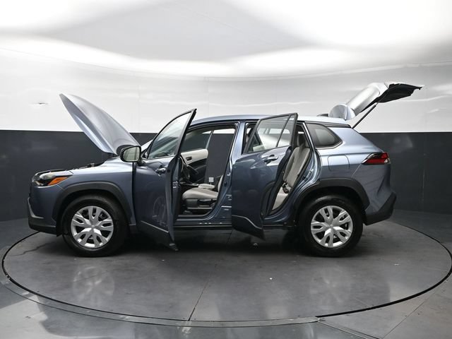 Used 2026 Toyota Corolla Cross L FWD image 33